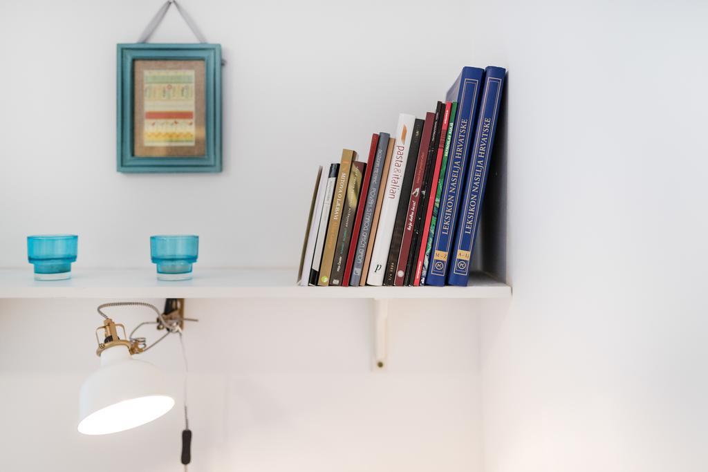 Apartment Roza ซาเกร็บ ภายนอก รูปภาพ